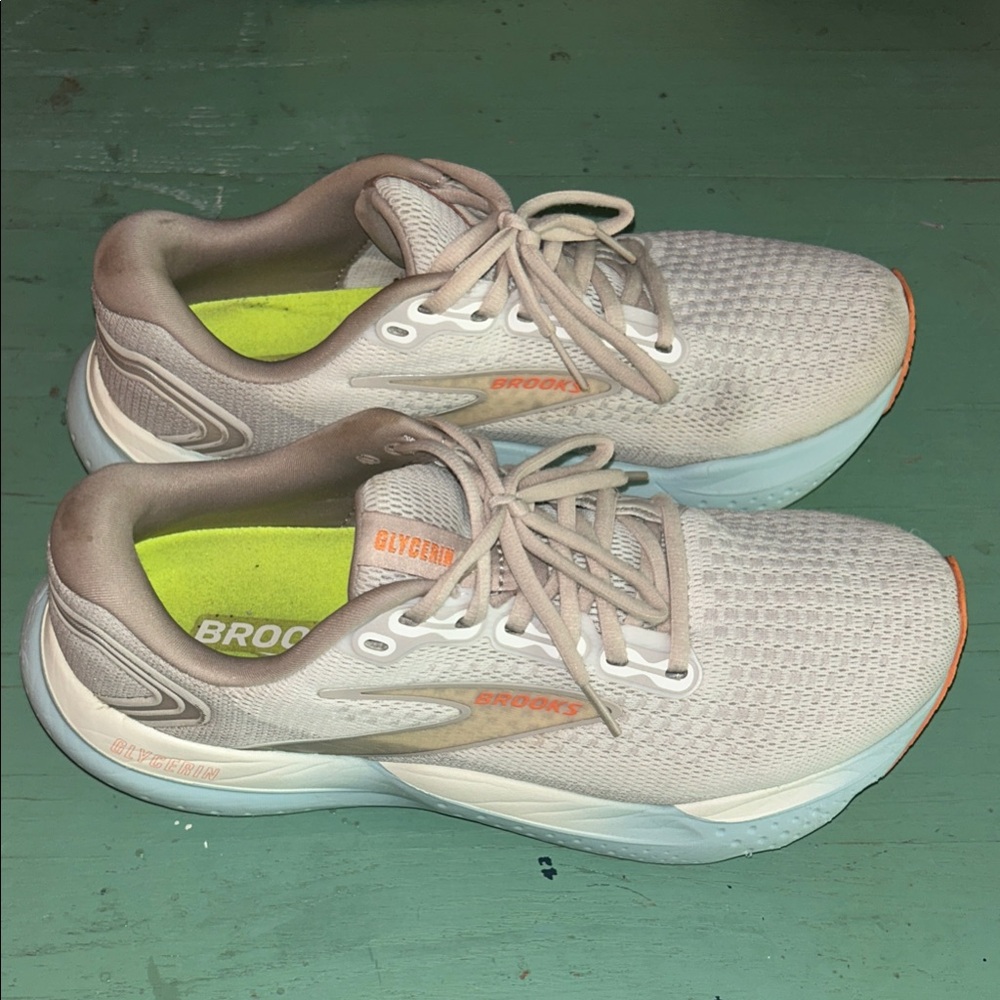Brooks Women's Glycerin Running Shoes - Pale Pink with Orange Accents